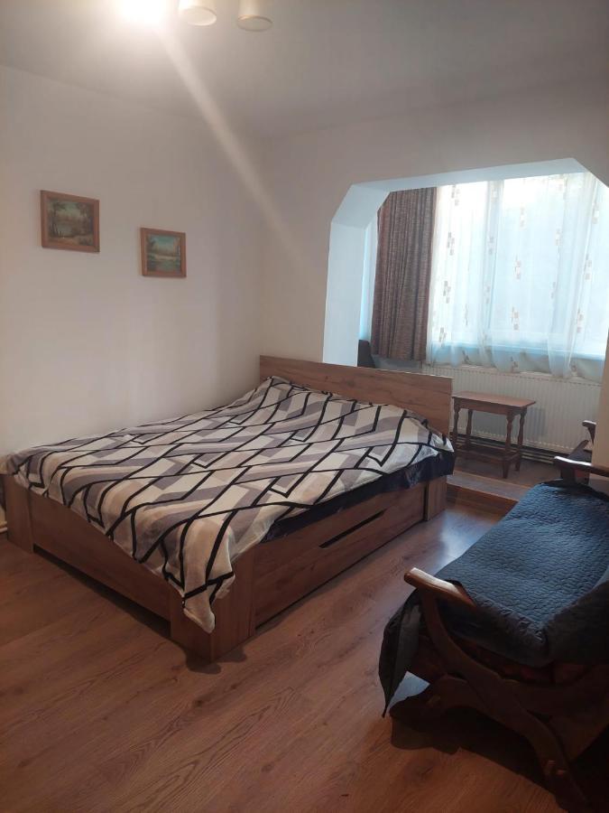 Apartament Georgian BaileTusnad Buitenkant foto